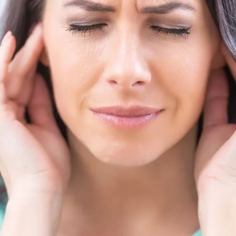 what causes tinnitus